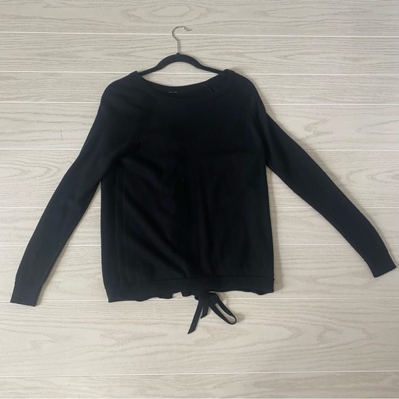 lululemon athletica Sweaters - Lululemon tied to you black sweater